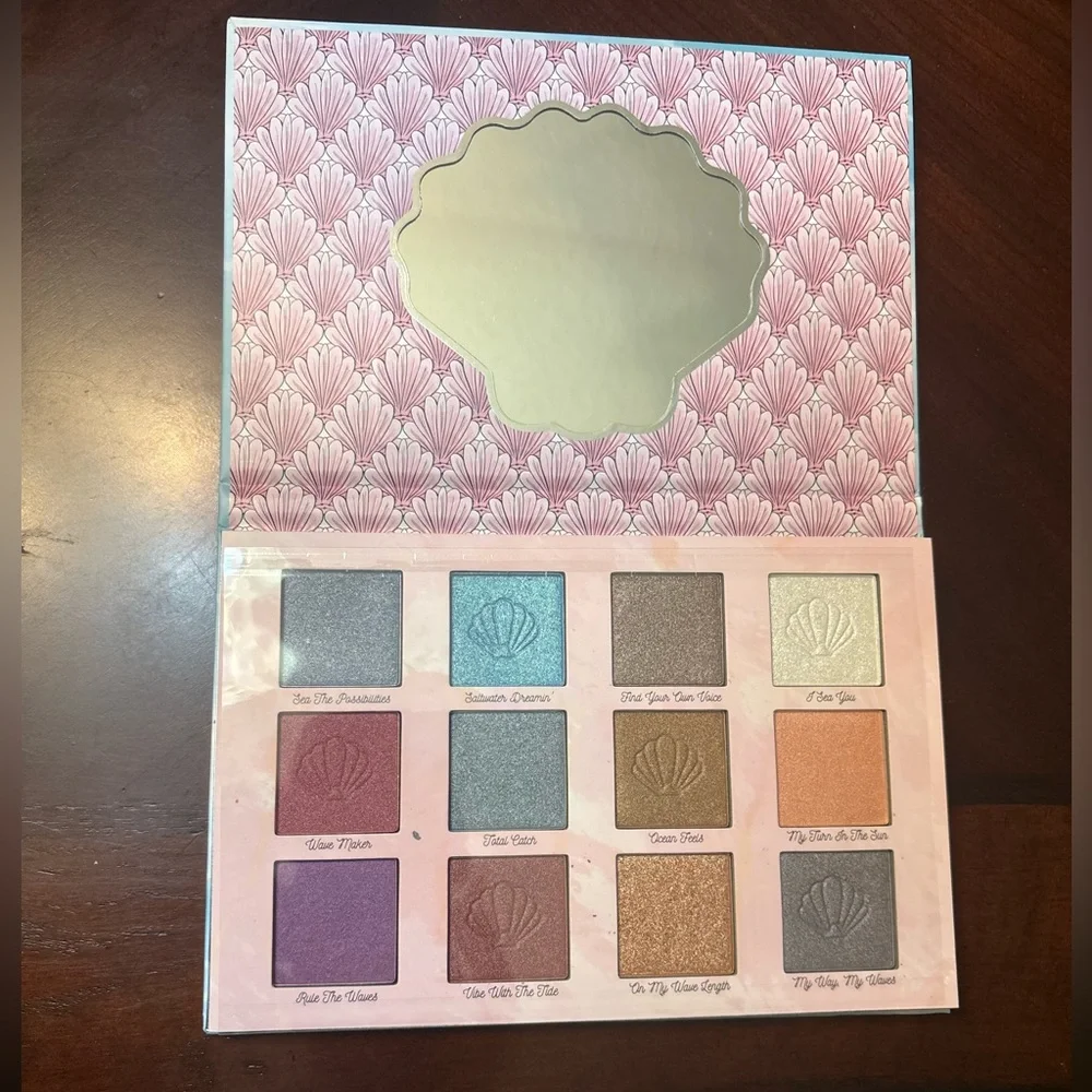 Taste Beauty x Disney Ariel Inspired Eyeshadow Palette